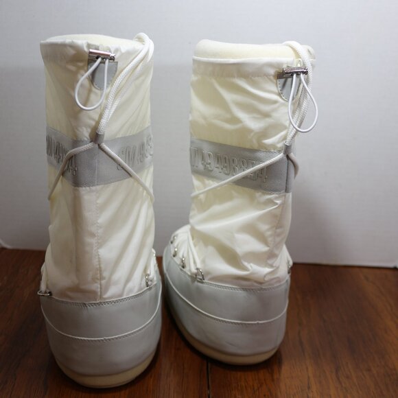 STEVE MADDEN SNOW BOOTS - Picture 3 of 5